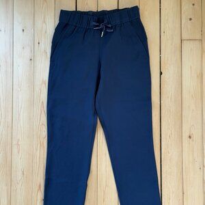 Lululemon On the Fly Crop